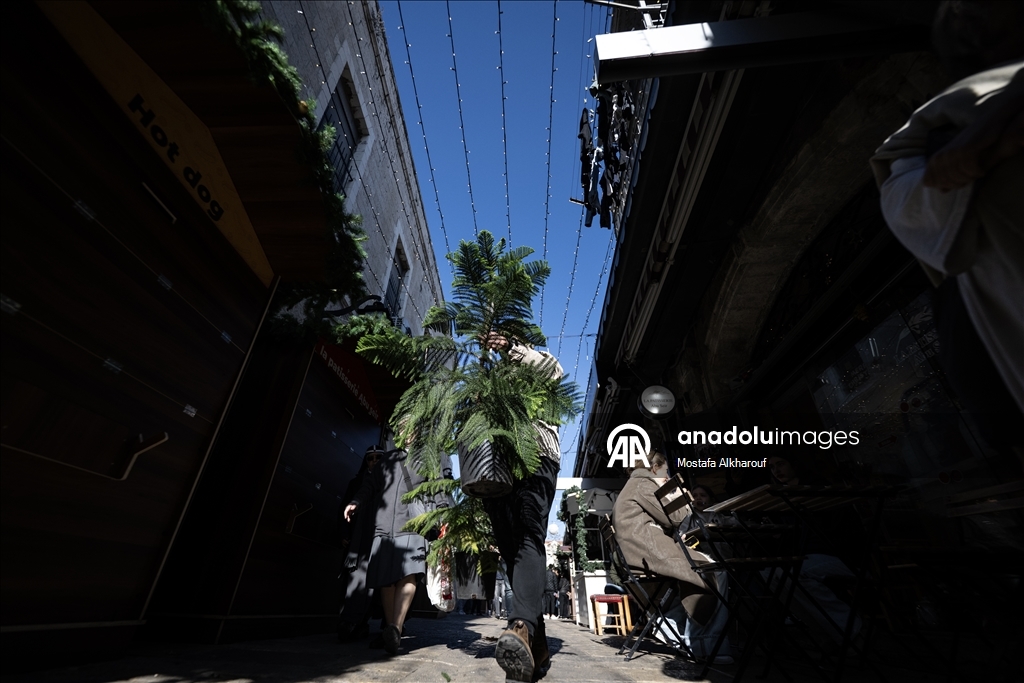 Christmas eve preparations in Jerusalem