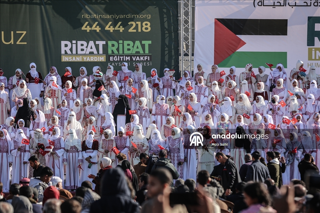 تركيا تمنح غزة لحظة فرح.. 406 عرسان وعرائس يتحدَّون الحرب بالأمل