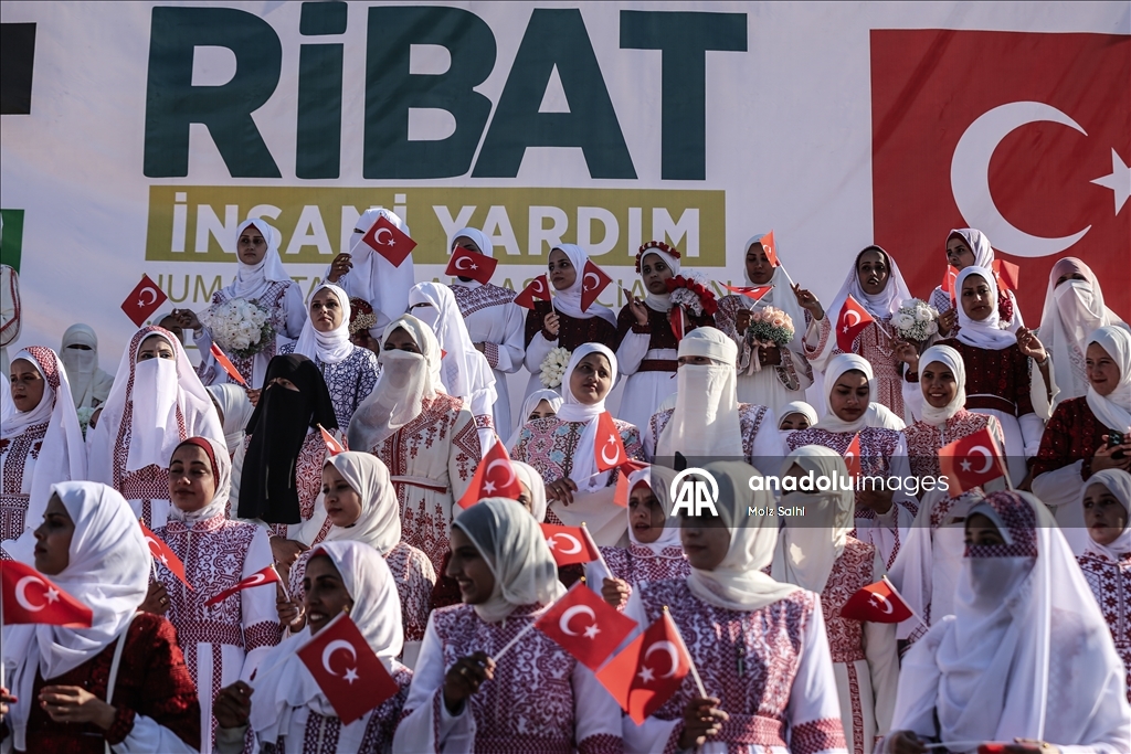 تركيا تمنح غزة لحظة فرح.. 406 عرسان وعرائس يتحدَّون الحرب بالأمل