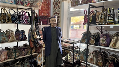 Символ ручного труда и мастерства: шелковые ковры Самарканда