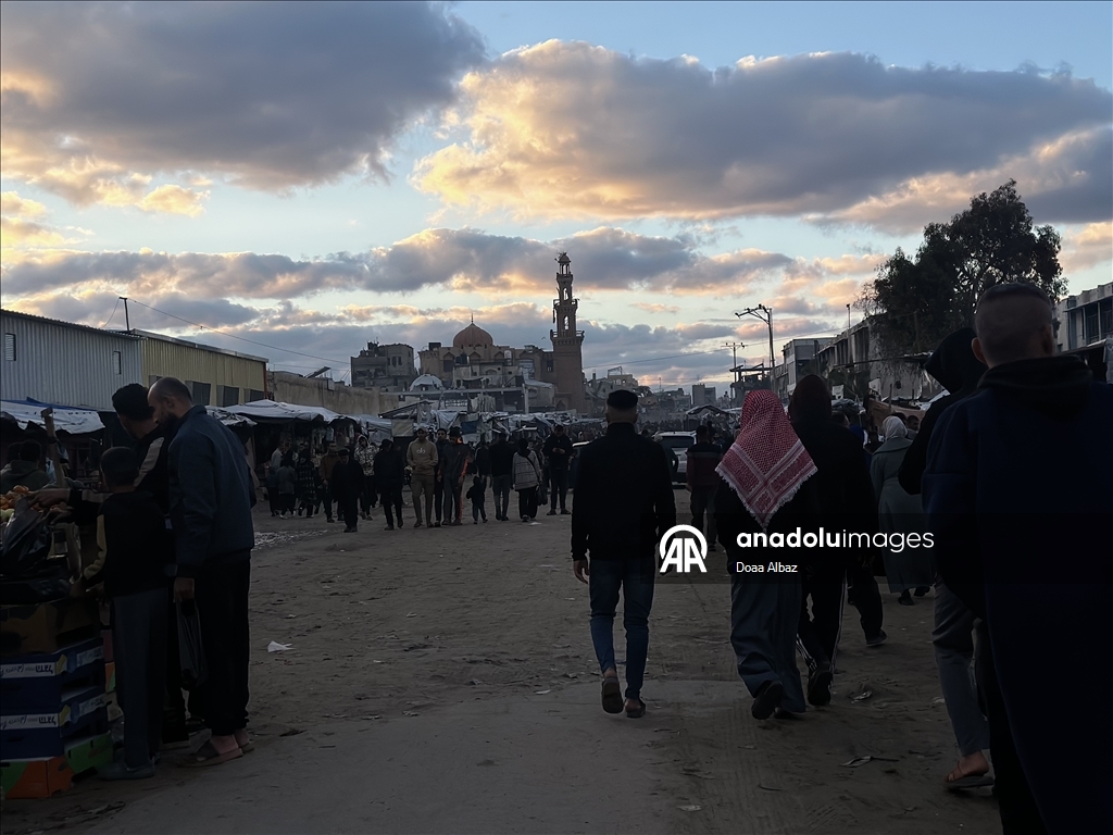 Han Yunus'ta yıkımın gölgesinde günlük yaşam