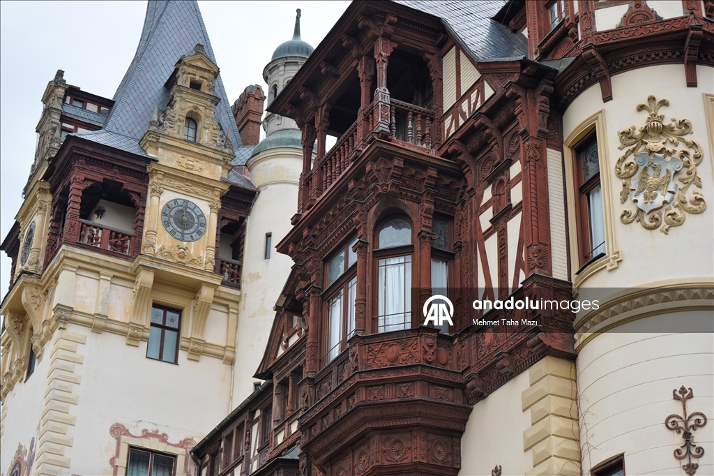 Romanya’daki Peleș Kraliyet Kompleksi kraliyet mirasını sürdürüyor