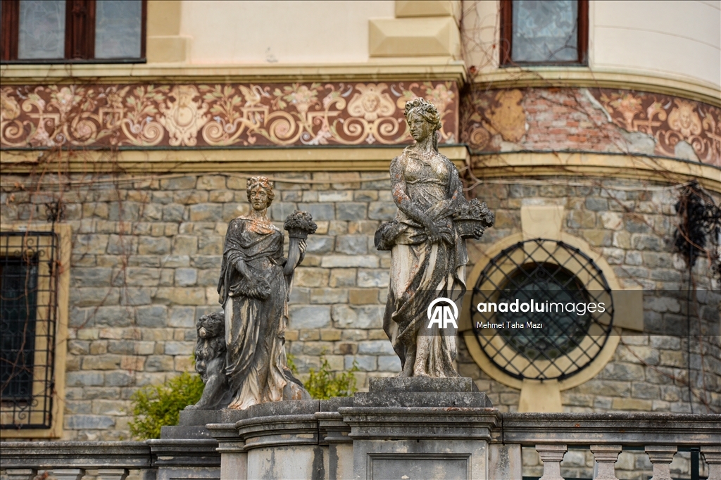 Romanya’daki Peleș Kraliyet Kompleksi kraliyet mirasını sürdürüyor