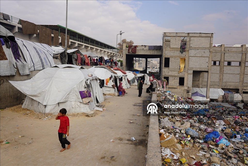 Gazze’de Yermuk depolama sahasında hayatta kalma mücadelesi