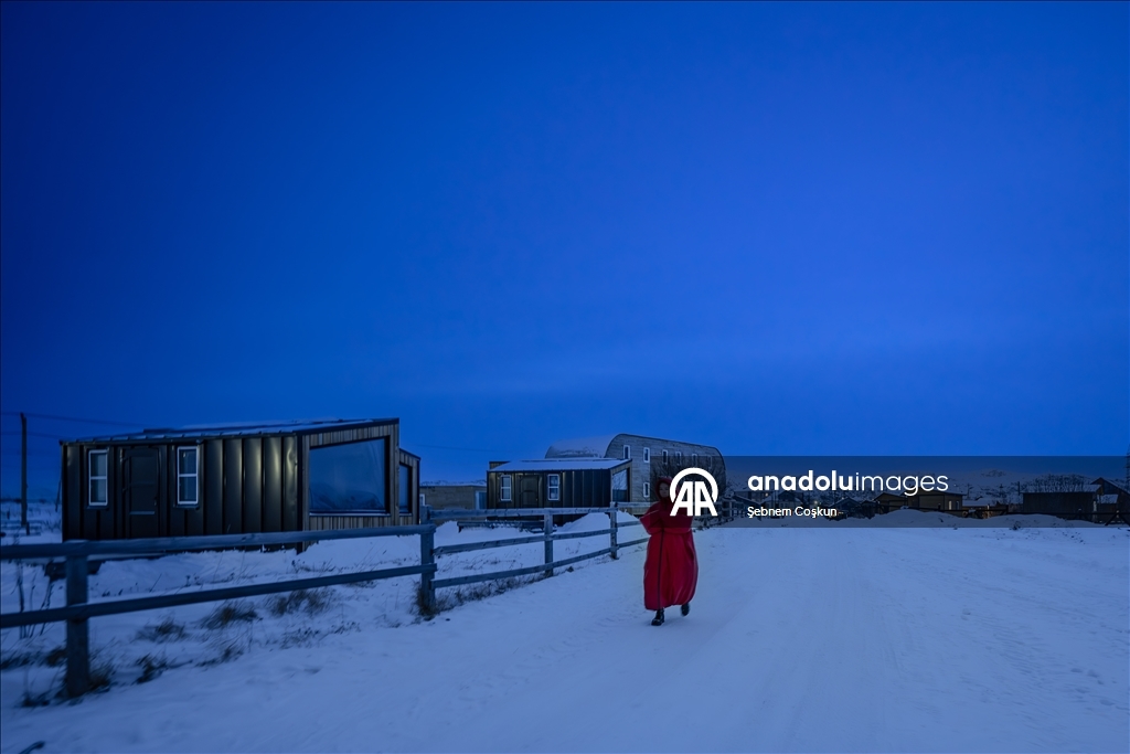 Jeta në skajin e Arktikut: Fshati Teriberka përballë natyrës së ashpër dhe rikthimit të vëmendjes turistike