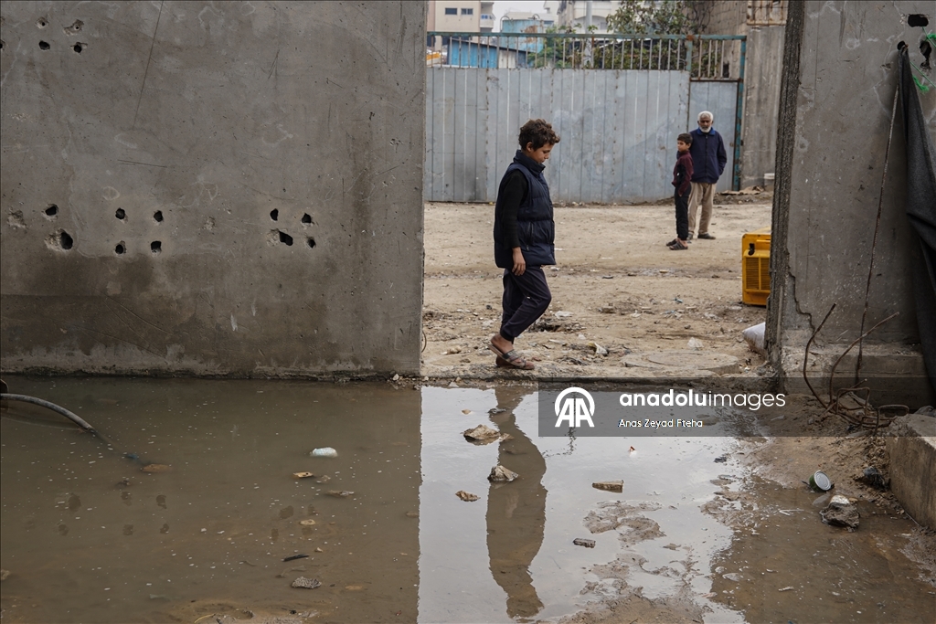 Gazze’de Yermuk depolama sahasında hayatta kalma mücadelesi
