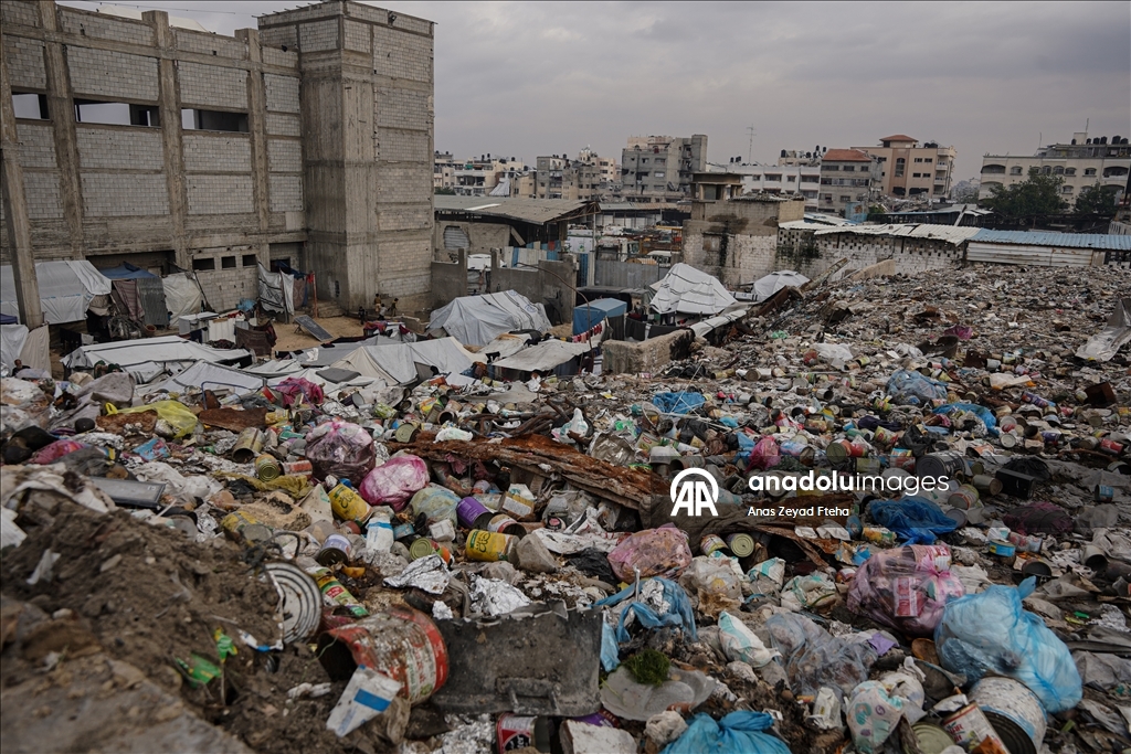 Gazze’de Yermuk depolama sahasında hayatta kalma mücadelesi
