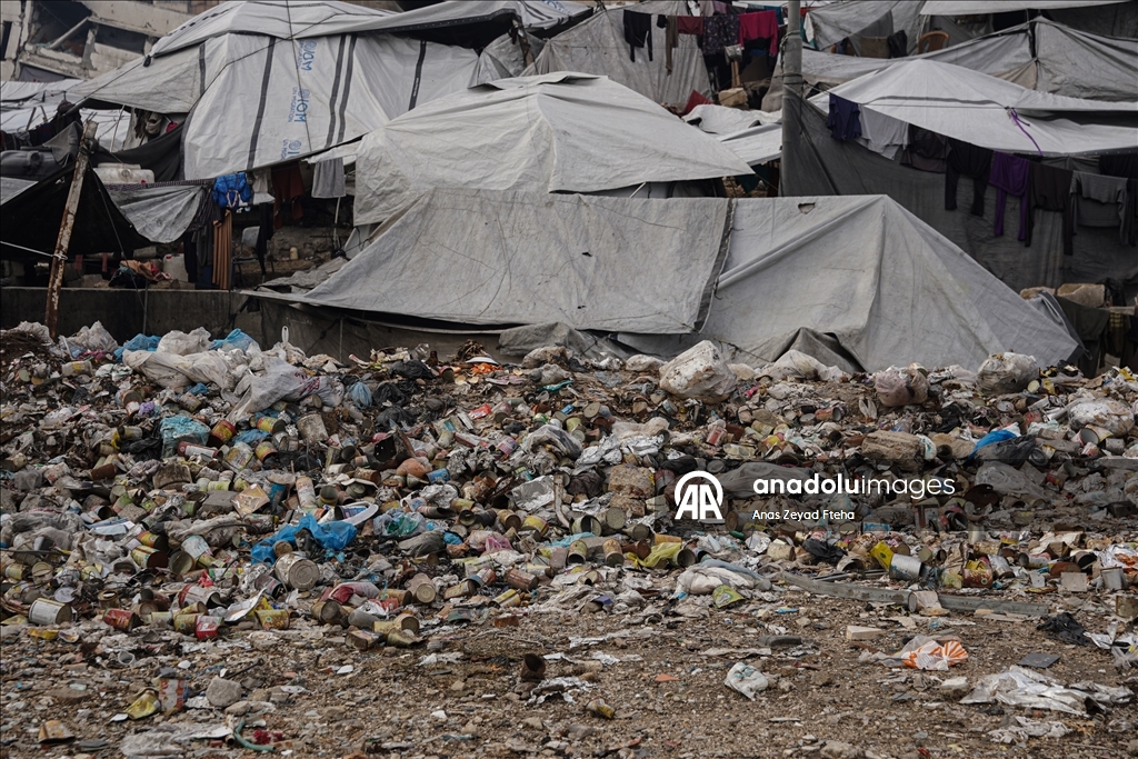 Gazze’de Yermuk depolama sahasında hayatta kalma mücadelesi