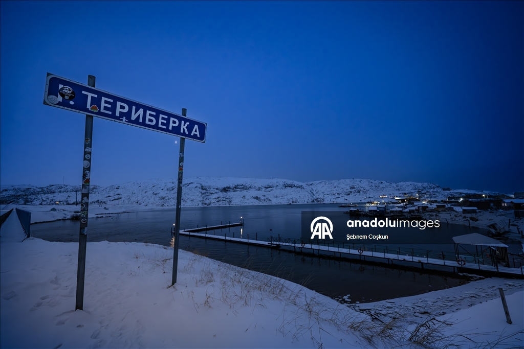 Jeta në skajin e Arktikut: Fshati Teriberka përballë natyrës së ashpër dhe rikthimit të vëmendjes turistike