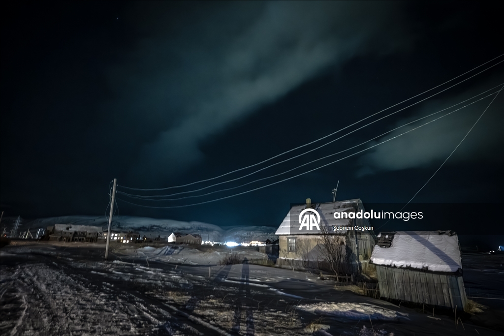 Jeta në skajin e Arktikut: Fshati Teriberka përballë natyrës së ashpër dhe rikthimit të vëmendjes turistike