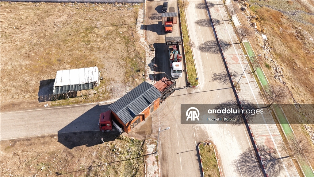 Vanlı kardeşlerin ürettiği çevre dostu ahşap evler birçok ile satılıyor