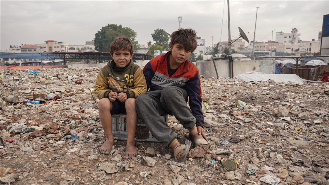 Gazze’de Yermuk depolama sahasında hayatta kalma mücadelesi