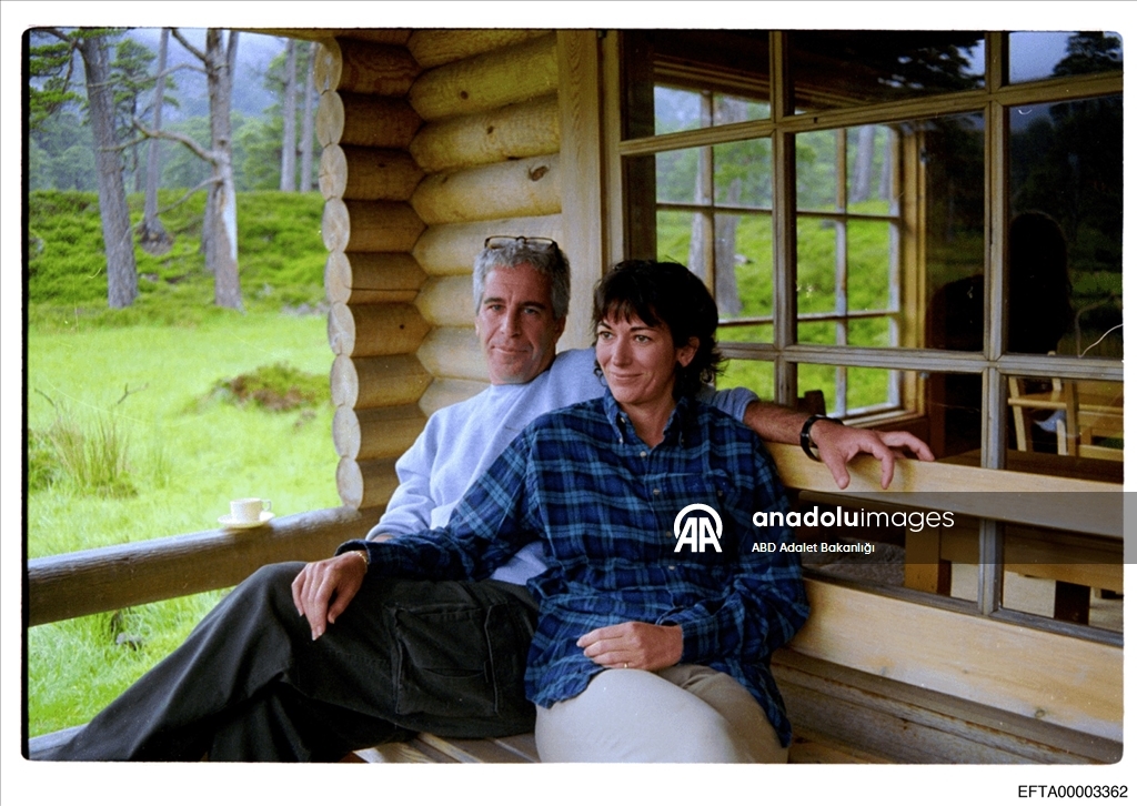 ABD Adalet Bakanlığı, Epstein dosyalarının bir kısmını yayımlamaya başladı