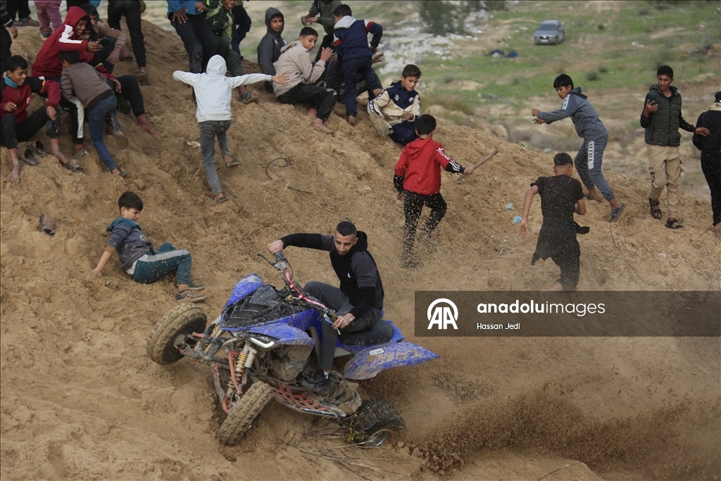 Gazze’de iki yıl aradan sonra motosiklet tutkusu yeniden canlandı