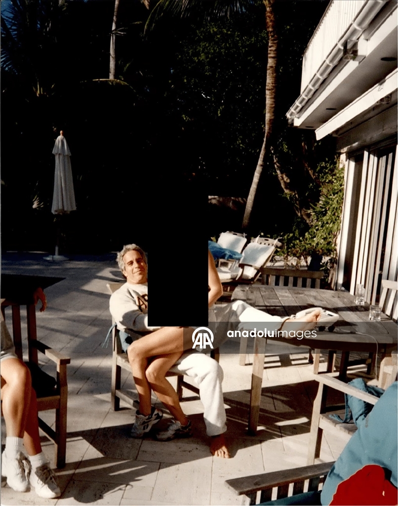 ABD Adalet Bakanlığı, Epstein dosyalarının bir kısmını yayımlamaya başladı