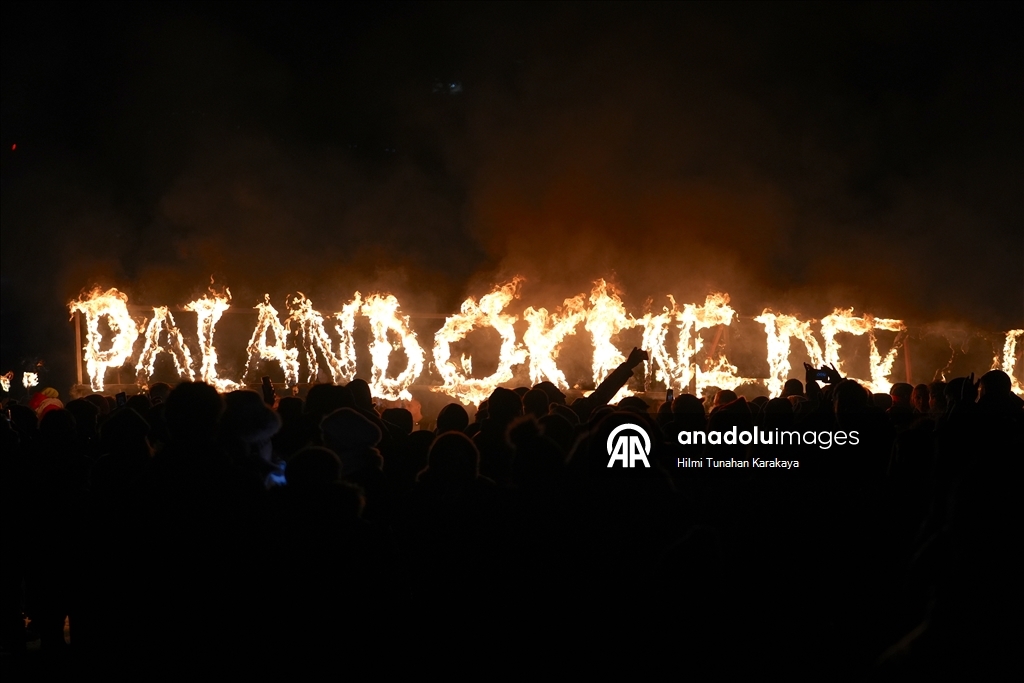 تركيا.. انطلاق موسم التزلج في "بالاندوكان" بأجواء احتفالية