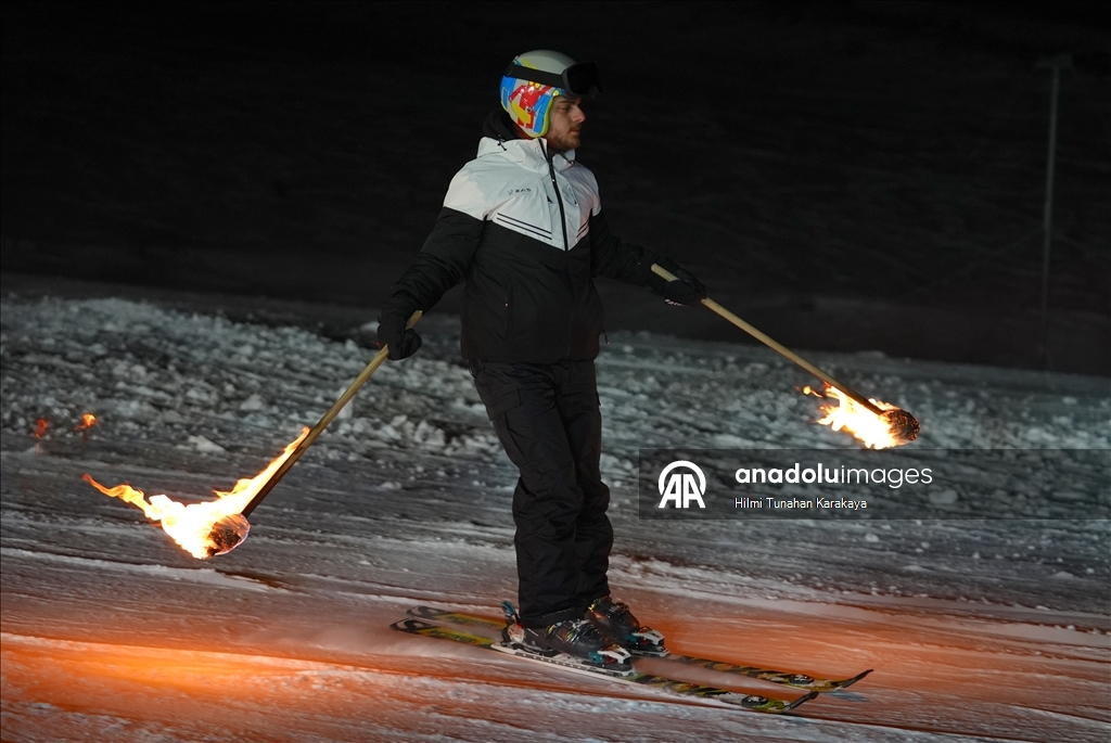 تركيا.. انطلاق موسم التزلج في "بالاندوكان" بأجواء احتفالية