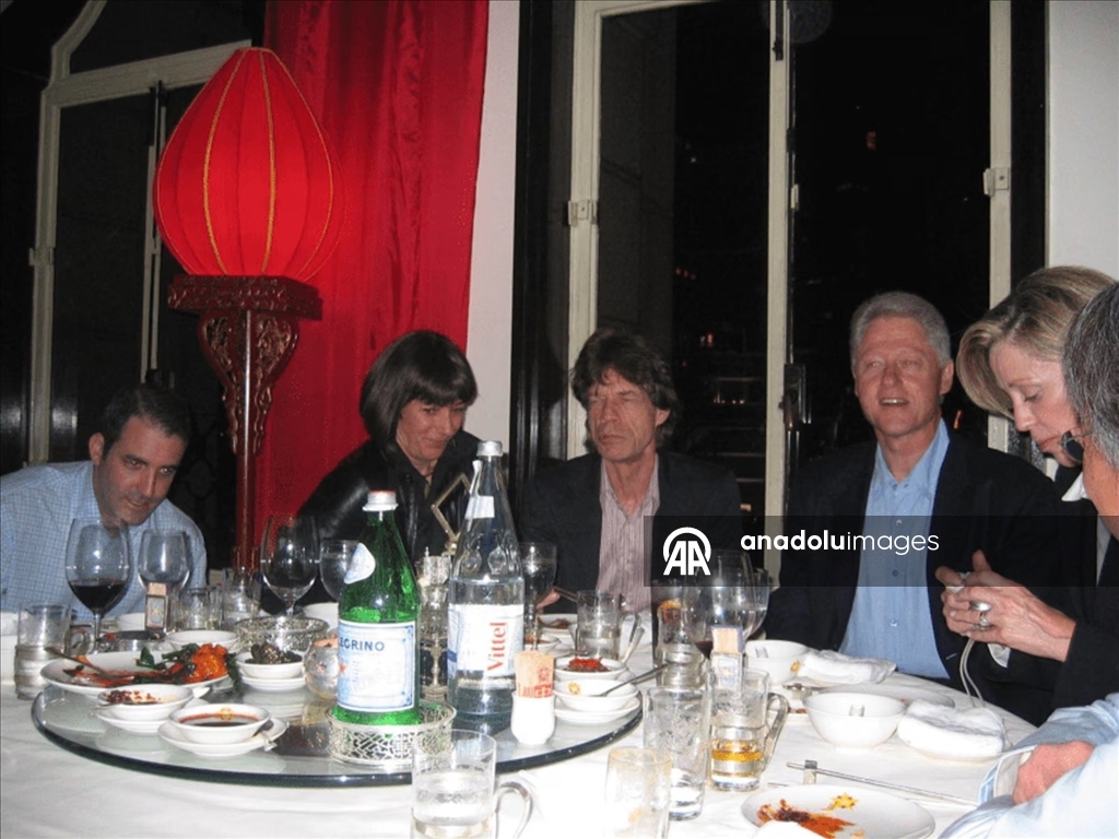 ABD Adalet Bakanlığı, Epstein dosyalarının bir kısmını yayımlamaya başladı