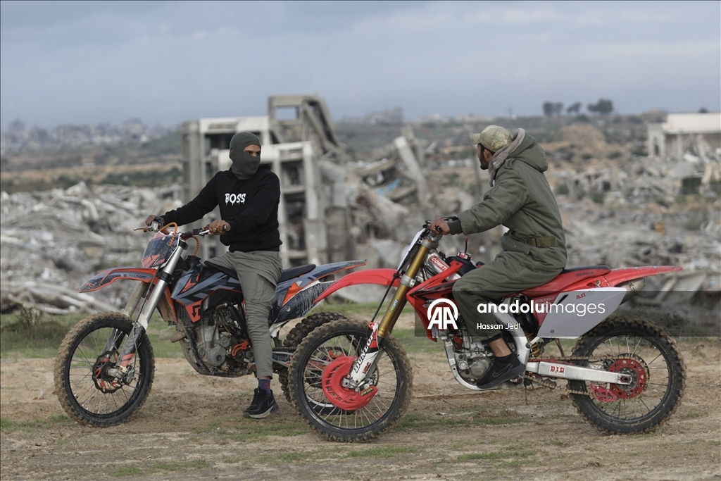 Gazze’de iki yıl aradan sonra motosiklet tutkusu yeniden canlandı