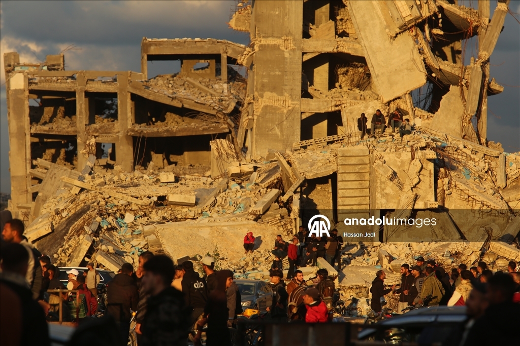 Gazze'de Nusayrat Mülteci Kampı’nda yıkımın gölgesinde günlük yaşam