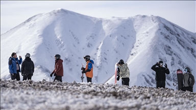 Palandöken, Türkiye'nin her tarafından kayakseverleri ağırlıyor