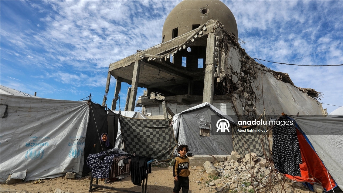 Gazze’de yıkıntılar arasında günlük yaşam