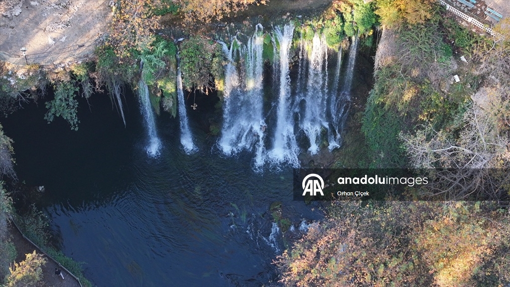Düden Şelalesi dört mevsim ziyaretçi ağırlıyor