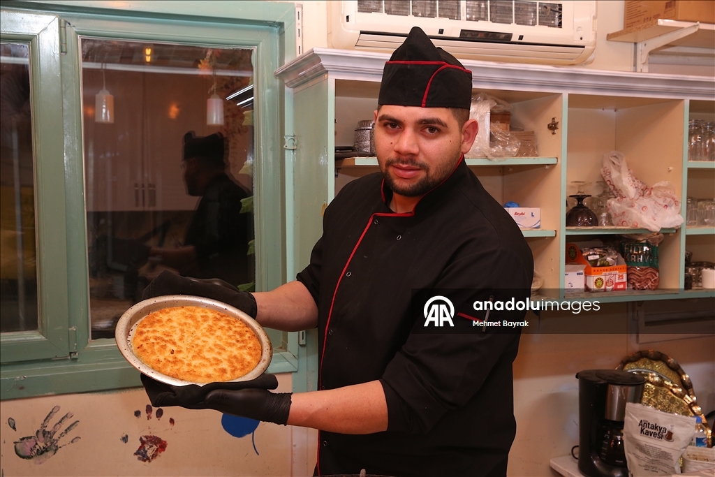 سرها بجبنها.. كنافة أنطاكيا التركية بصدارة أفضل حلويات العالم