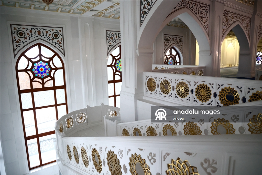 بتميزه المعماري.. مسجد "فخر المسلمين" في روسيا يجذب اهتمام الزوار