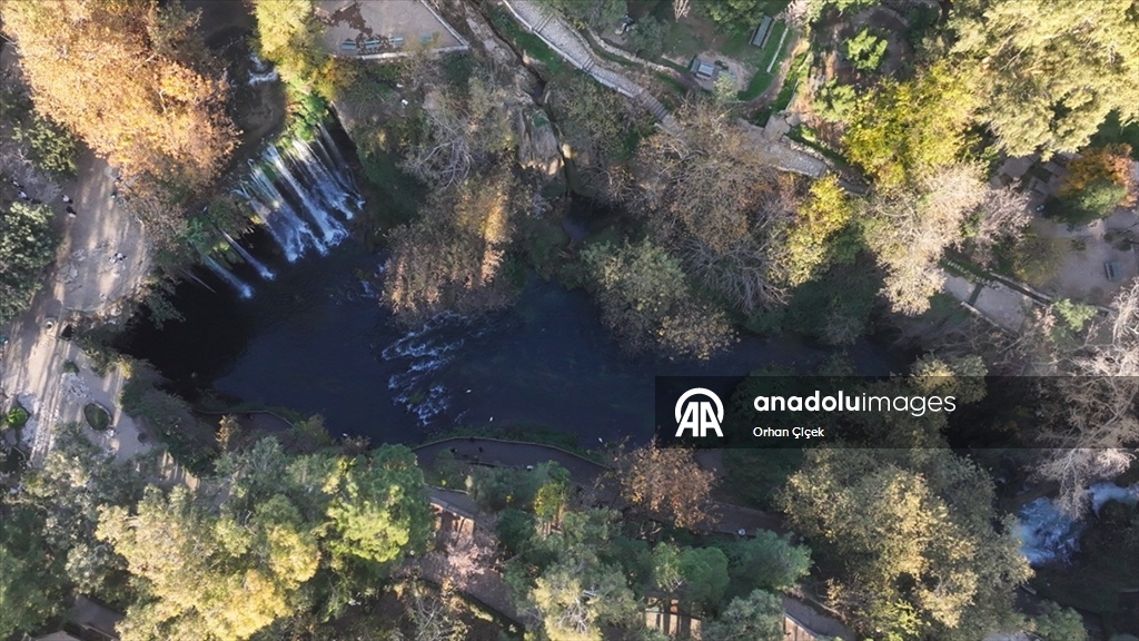 Düden Şelalesi dört mevsim ziyaretçi ağırlıyor