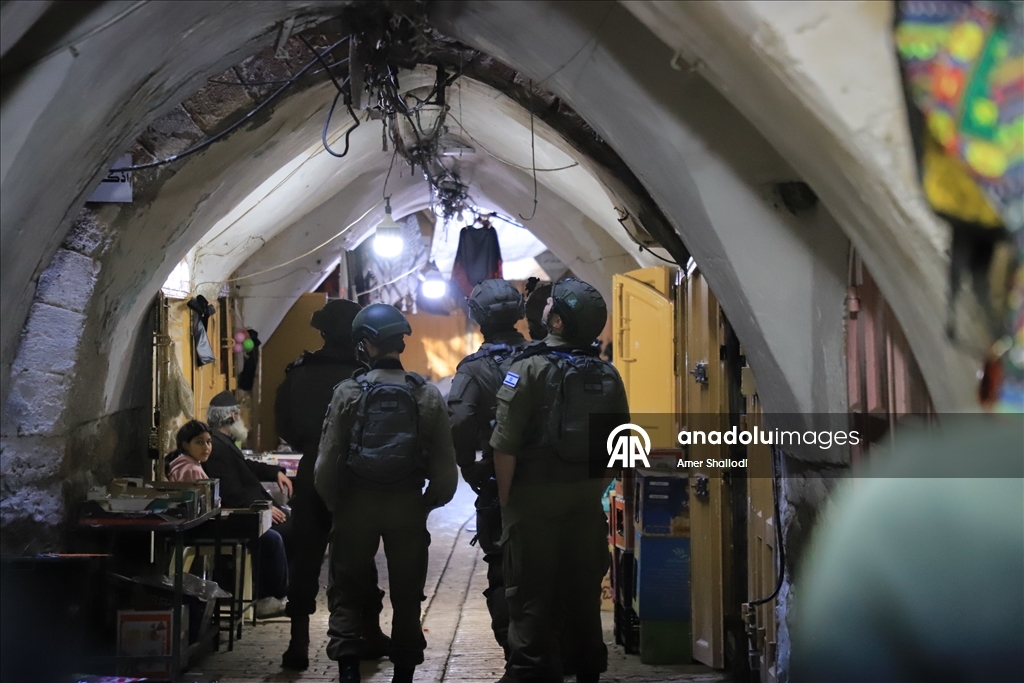 Армия Израиля задержала палестинцев на оккупированном Западном берегу