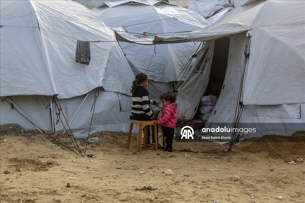 Gazze’de yıkıntılar arasında günlük yaşam