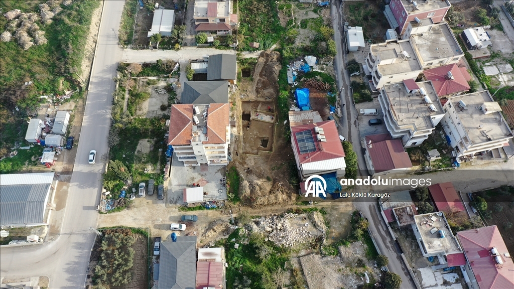 تركيا تستكمل استخراج فسيفساء تحمل نقوشا يونانية