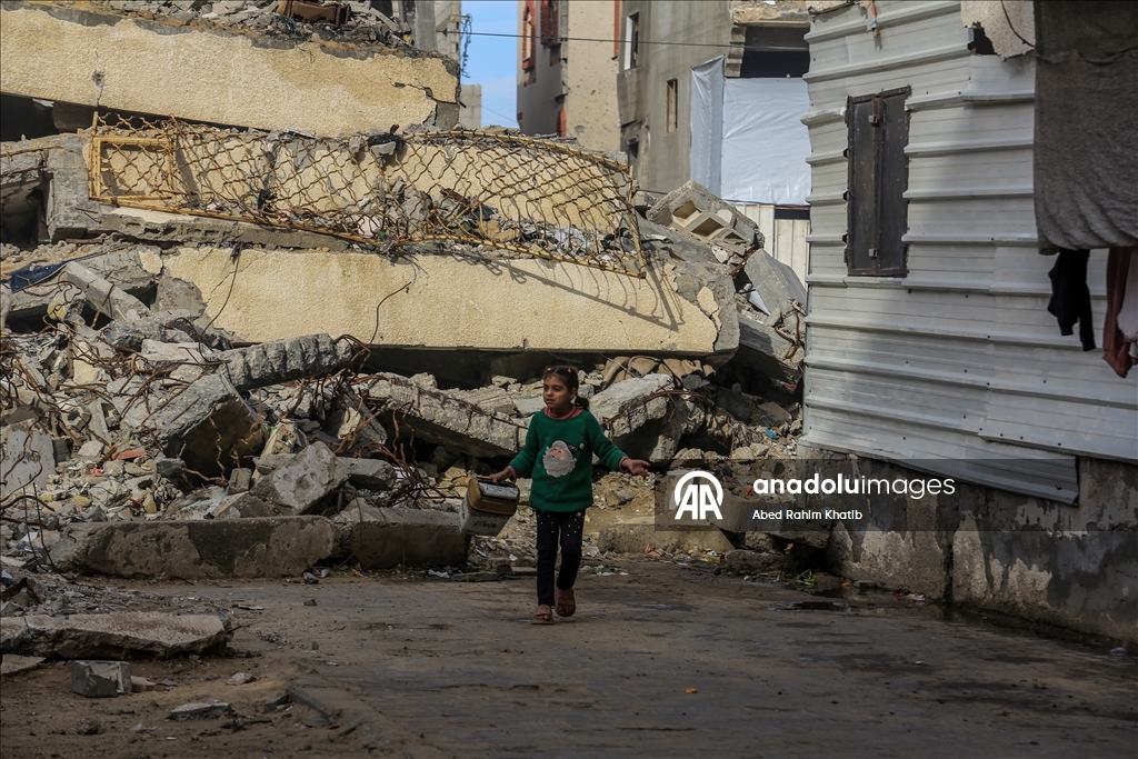 Gazze’de yıkıntılar arasında günlük yaşam