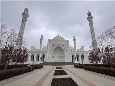 بتميزه المعماري.. مسجد "فخر المسلمين" في روسيا يجذب اهتمام الزوار