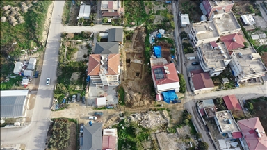 تركيا تستكمل استخراج فسيفساء تحمل نقوشا يونانية