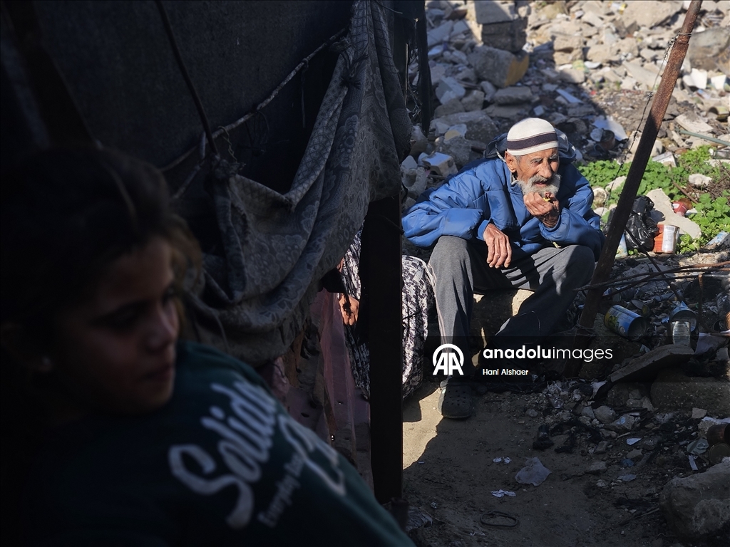 Han Yunus'ta yıkımın gölgesinde günlük yaşam