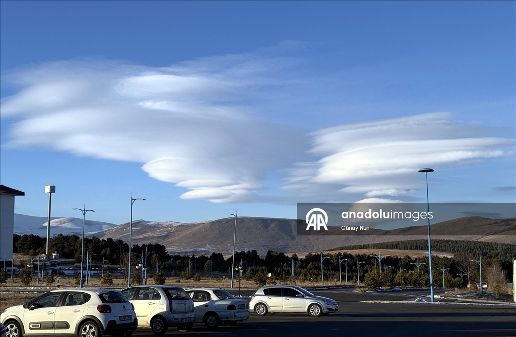 Ardahan'da mercek bulutları görüldü