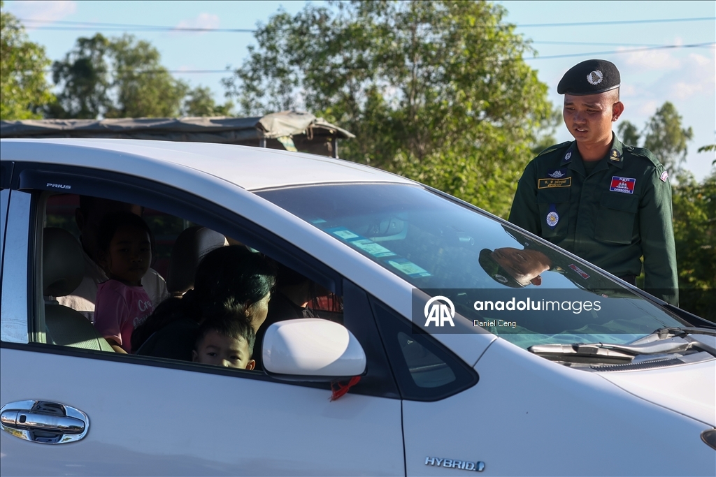 Столкновения между Таиландом и Камбоджей продолжаются, несмотря на встречу АСЕАН