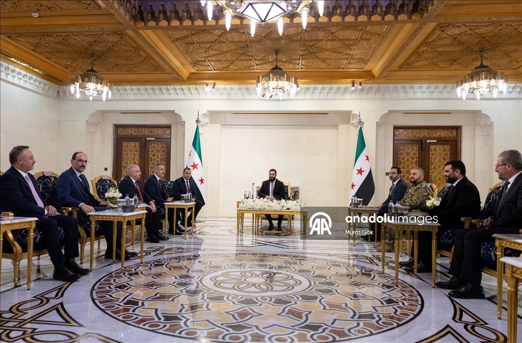 Глава МИД Турции Фидан находится с визитом в Сирии