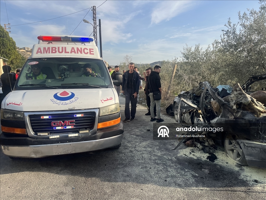 В результате удара израильского БПЛА на юге Ливана погибли три человека