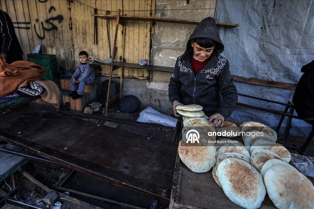 Han Yunus'ta yıkımın gölgesinde günlük yaşam