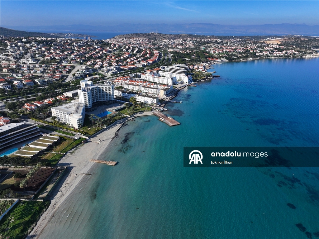 Çeşme'nin plajları ve berrak suları