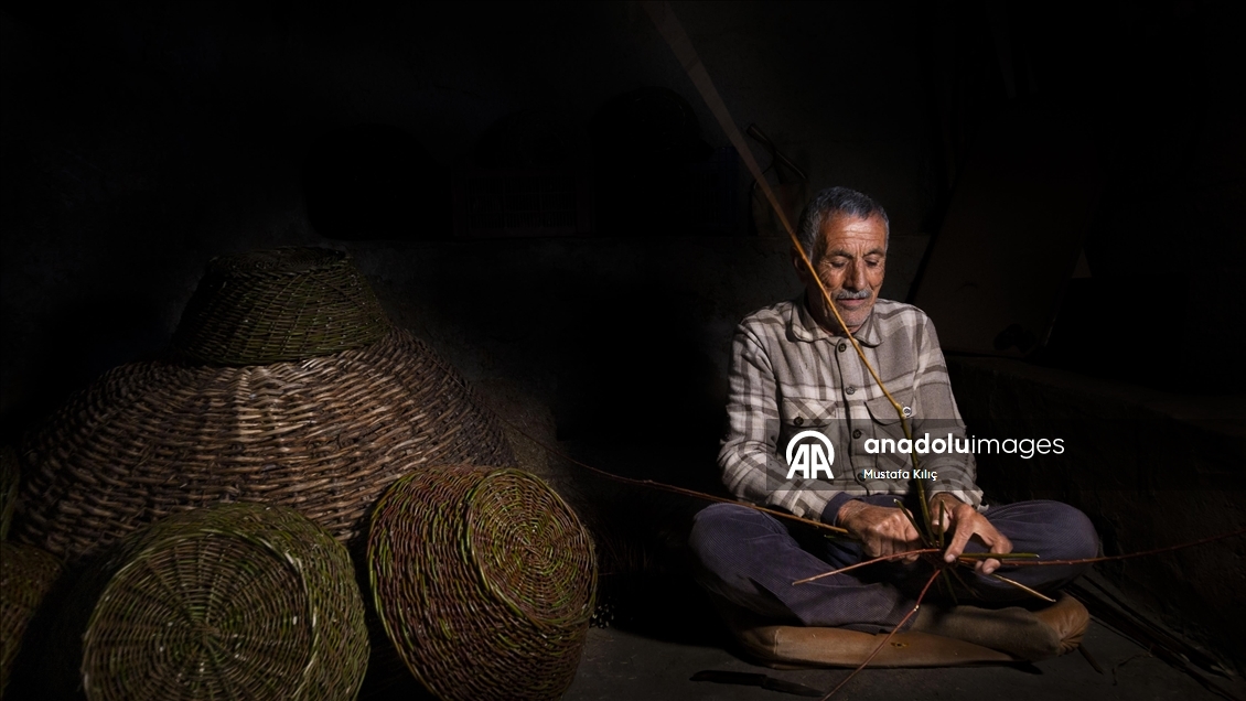 Mardin’de sepet ustası Halil Aşar, baba mesleğini yaşatıyor