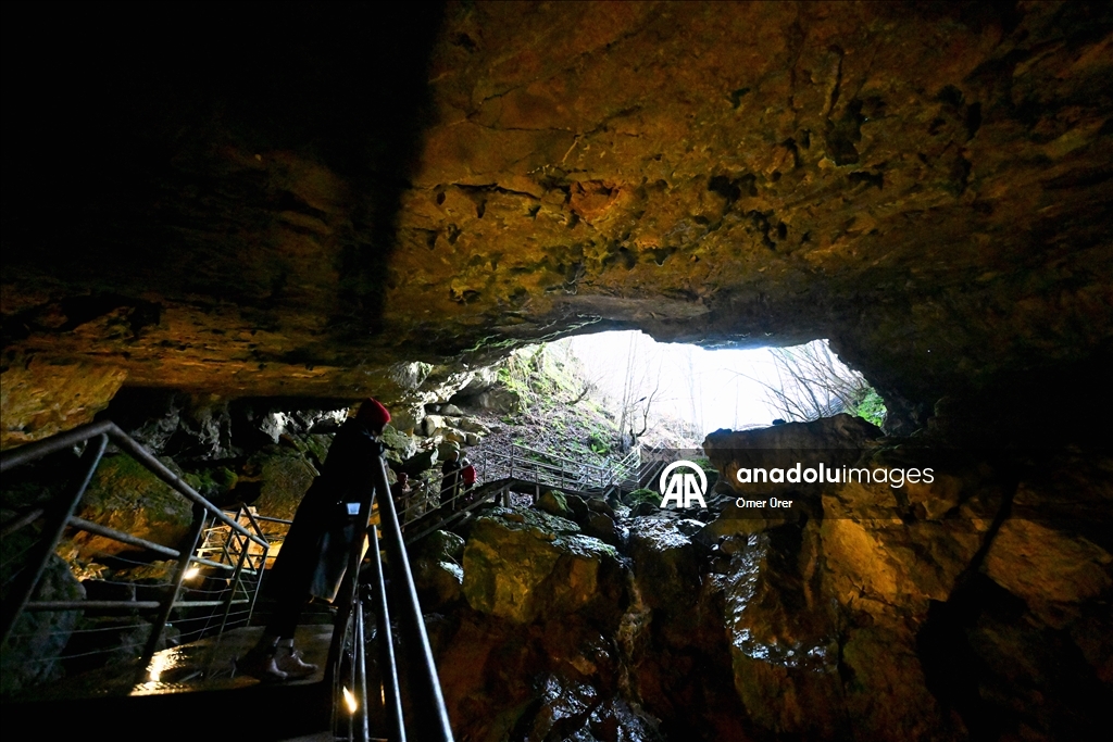 "يغليجا" التركية.. مغارات وشلالات تجذب عشاق الطبيعة بكل الفصول