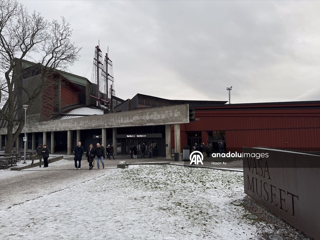 İsveç'in başkenti Stockholm'deki Vasa Müzesi ziyaretçilerini ağırlıyor