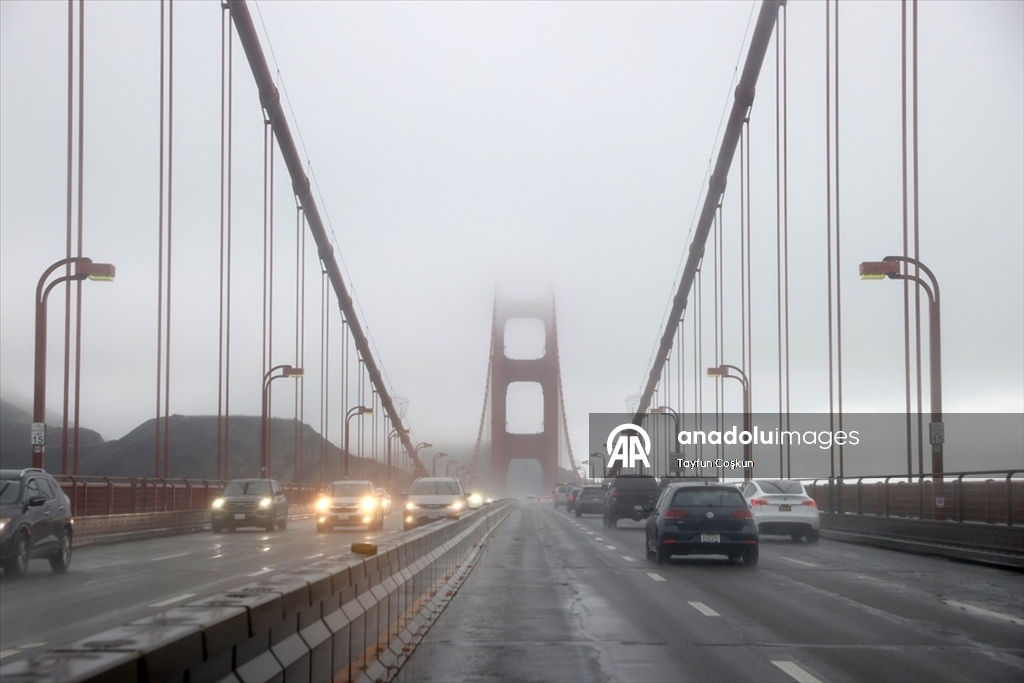 California’da etkili olan Atmosferik Nehir ile birlikte şiddetli yağışlar hayatı olumsuz etkiliyor