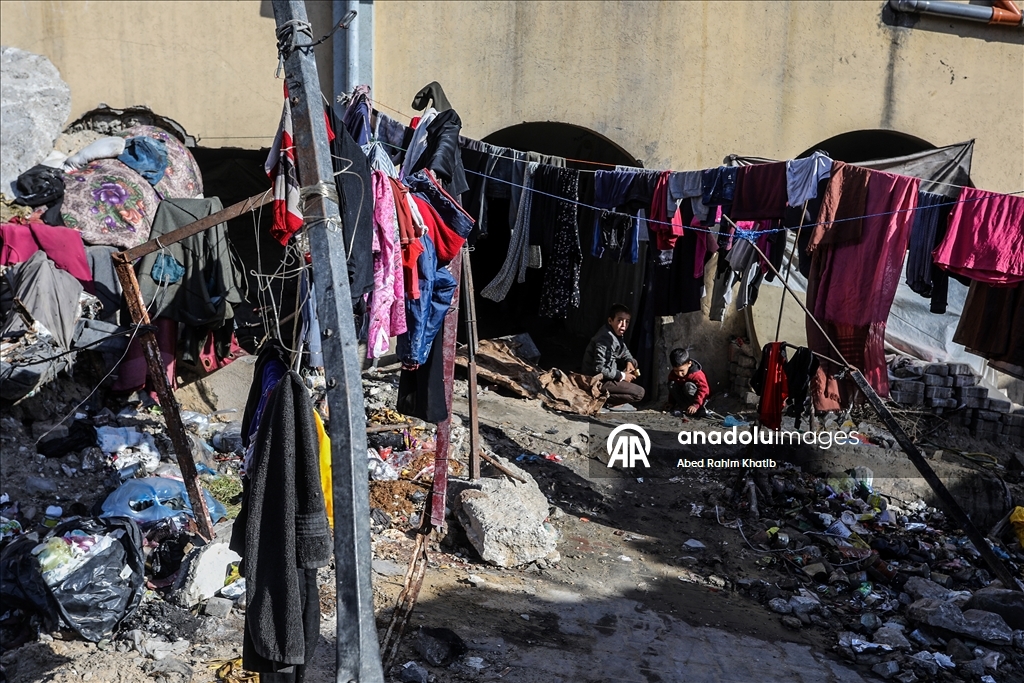 Han Yunus'ta yıkımın gölgesinde günlük yaşam