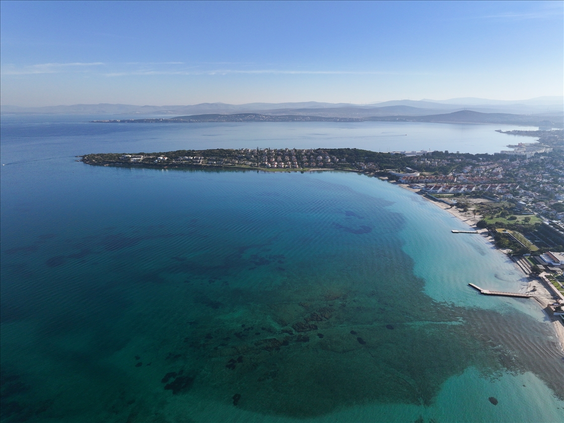 Beaches of Izmir's Cesme district