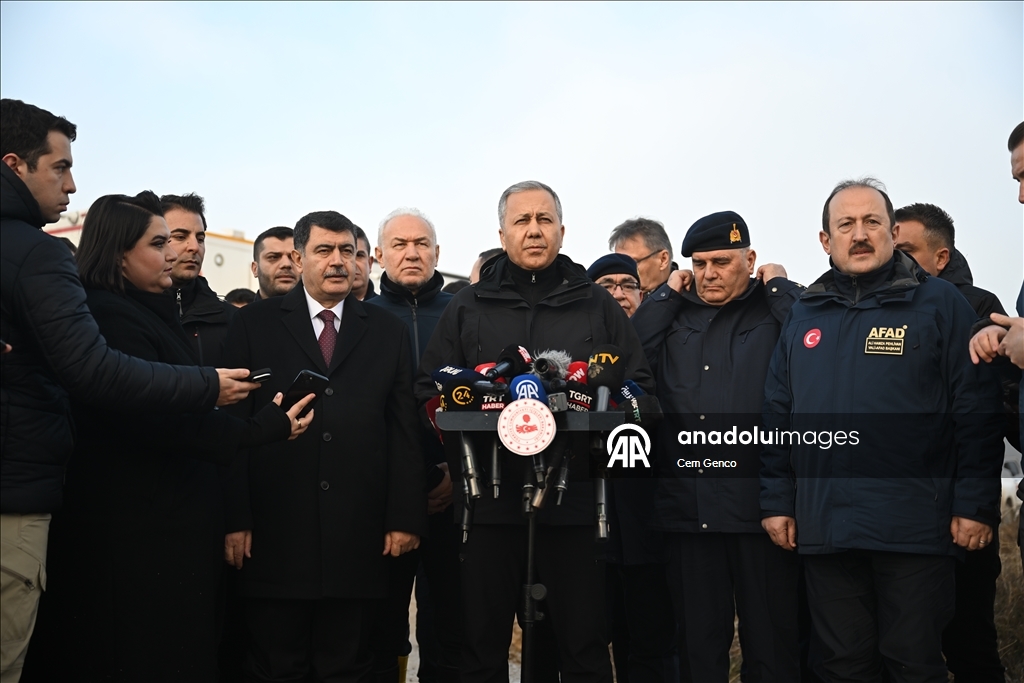 В Анкаре продолжаются работы на месте падения самолета с военной делегацией Ливии